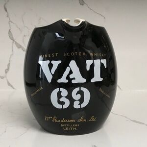 Vintage 60s Vat 69 Wade of England Whiskey Jug Pitcher Black 5.75” Tall